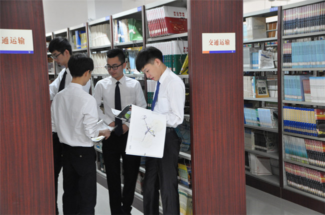 四川汽车职业技术学院图片、照片 四川汽车职业技术学院图片、照片