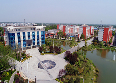 行政学院