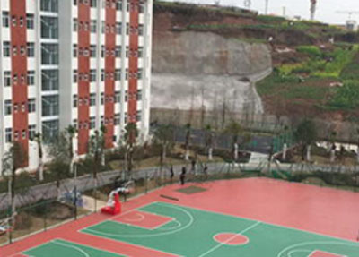 学校