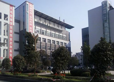 成都机电工程学校校园