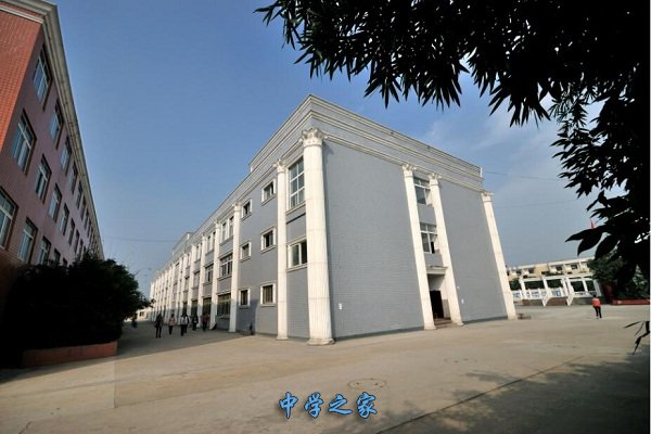 成都汽车职业技术学校